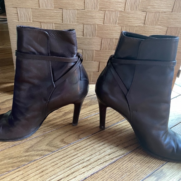 RALPH LAUREN Brown Burnished Calf Skin Leather Ankle Boots  Ralph Lauren Collection Dark Brown Burnished Calf Ankle Boot